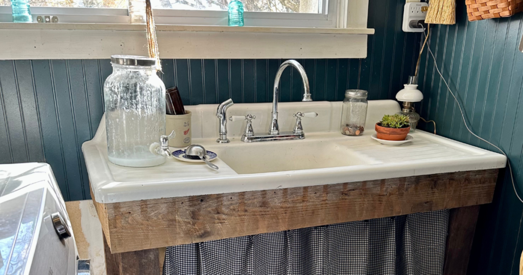 laundry room design lighting